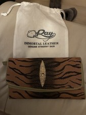 Stingray Immortal Leather/skin Womens Wallet W/defect Inside