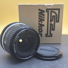 MINT Nikon Ai Nikkor 28mm f/3.5 MF Wide Angle Prime Lens From JAPAN W/Box