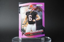 2025 Panini Prizm - Younghoe Koo #131 Pink Prizm
