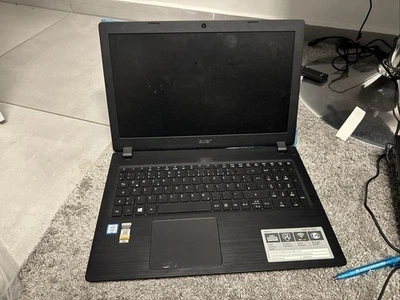 Laptop Acer ASPIRE 3 Display Schaden - Bild 1 von 2