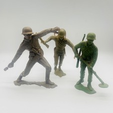Marx Toy Soldiers Vintage 1963 Plastic Military Figures 3pc Set