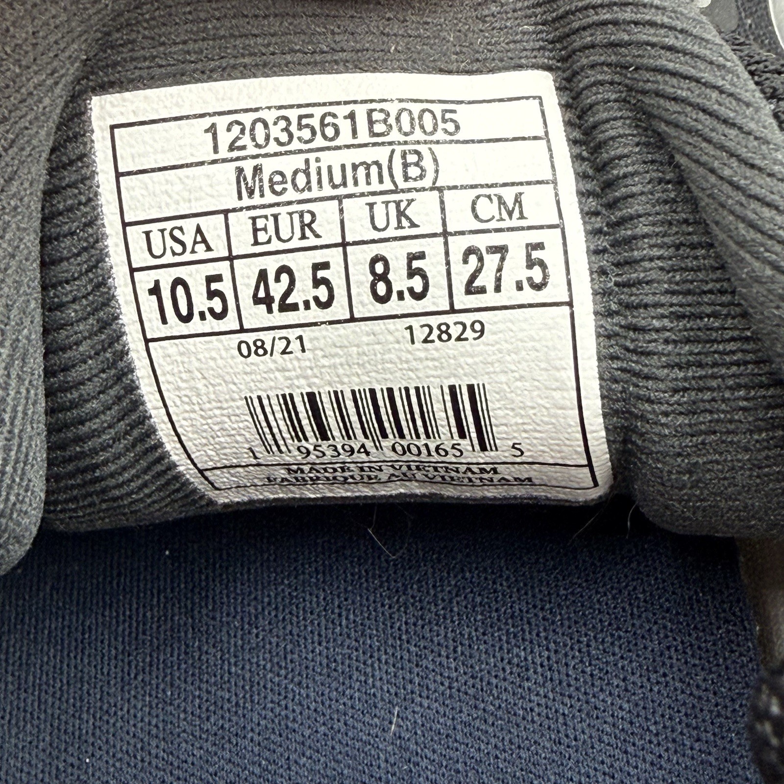 Brooks Ghost 14 Womens 10.5B Running Shoes Black New York Marathon 1203561B005 thumbnail 10