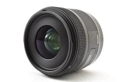 Objectif Sigma 30 mm f/1,4 DC HSM Art pour Canon EF du Japon [Exc+++] #2988205A - Photo 1/4
