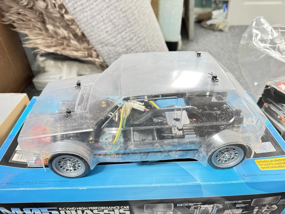 Tamiya 1/10 Scale Volkswagen Golf Mk1 Rally Car Boxed Excellent Condition - Image 3 of 4