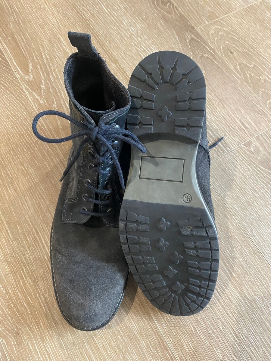 Rogue Boots Mens Gray Suede Sz 8.5 | eBay display picture 1