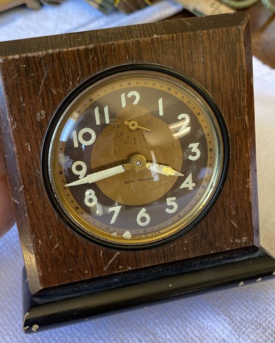 VINTAGE SETH THOMAS ART DECO WOOD WIND UP ALARM CLOCK PARTS/REPAIR - Picture 14 of 14