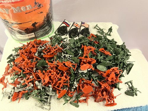 Army Men Plastic Soldiers 300+ BeeBeeRun 3 Country Flags OH7387