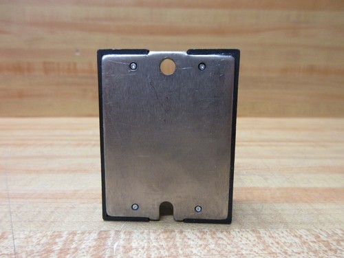 Crydom D2D07 Solid State Relay (Pack of 3) - Picture 3 of 4