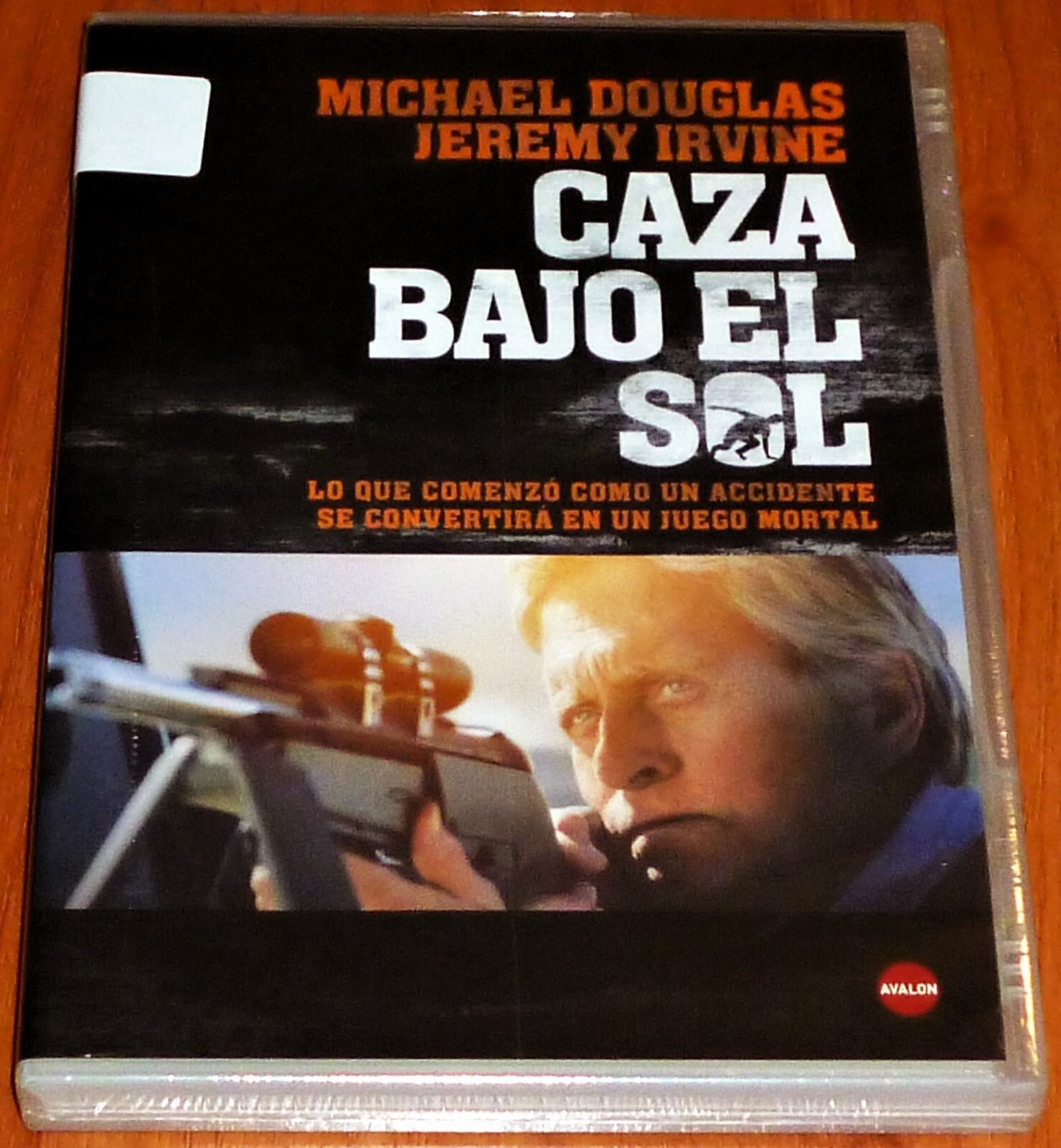 CAZA BAJO EL SOL / BEYOND THE REACH (Dvd R2) English Español - La persecución