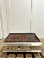 Cooking Performance Group 36" Natural Gas Radiant Countertop Charbroiler Grill