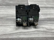 Lot Of 2 Bull Dog Pushmatic P120 Circuit Breaker 20A 120/240V 20 Amp #108B23PR3