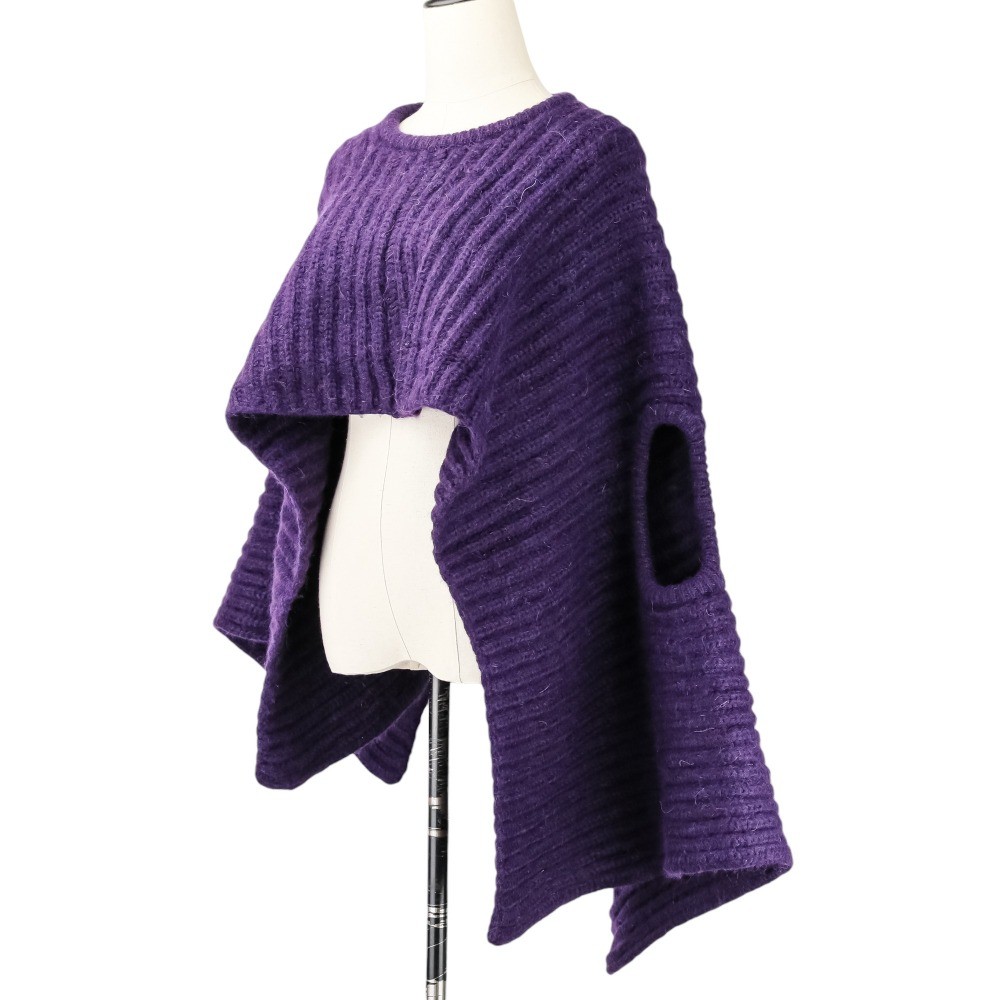 ANN DEMEULEMEESTER VALENTINE KNITTED 3-HOLE TOP, S, Purple, Black ANN DEMEULEMEESTER VALENTINE KNITTED 3-HOLE TOP, S, Purple, Black