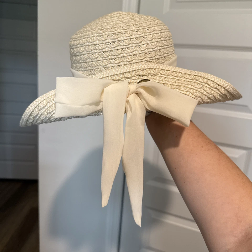 Sombrero Nine West Ala Ancha Sol Paja Mujer Talla Única Blanco Cinta Lazo Verano Elegante Foto 2 de 4