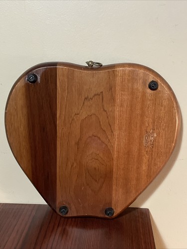 Teakwood Apple Shaped Floral Tile Cheese Board Wall Hanging - Picture 3 of 9