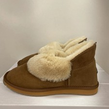 EMU Austrailia Platinum Mintaro Unisex Size W10 M9 Chestnut Sheepskin Slippers