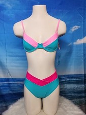 NWT Cupshe Two Piece Bikini Size Small Blue  Pinks Colorblock Underwire Small
