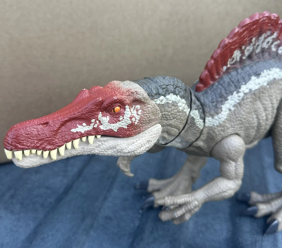 Figura de acción de juguete Jurassic World Legacy 21" Extreme Chompin' Spinosaurus Foto 2 de 4