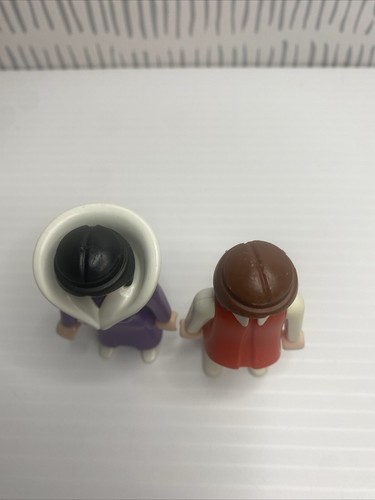 Two Vintage Playmobile Figures 1974 Red, 1987 Purple Dress - Picture 5 of 7