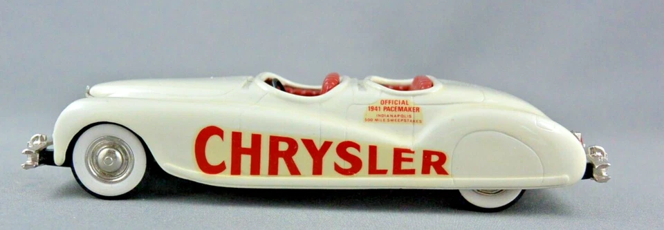 BROOKLIN BRK No. 8a 1941 Chrysler Newport Indy Pace автомобиль в коробке, ДОСТАВКА ИЗ США - Изображение 3 из 4