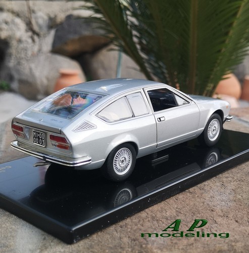 modellino auto 1/24 alfa romeo alfetta GT 1.8 del 1974 modellini vintage - Foto 10 di 13