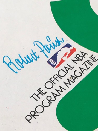 Robert Parish Autographed January 8, 1983 Hoop Magazine, Mavericks/Celtics - Picture 2 of 5