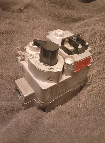 Furnace Gas Valve 36C03 222 21B307618-P01 White Rodgers