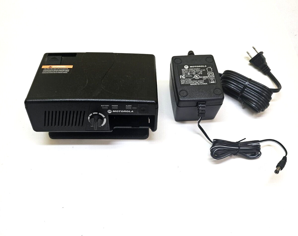 OEM Motorola RLN5869C Minitor V Pager Amplified Charger w Power Cord