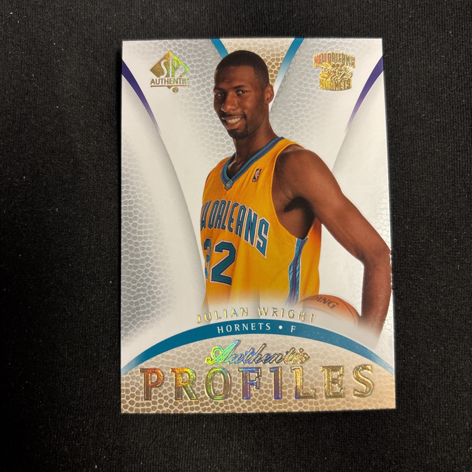 2007-08 SP Authentic - Authentic Profiles Julian Wright #AP-12 (RC)