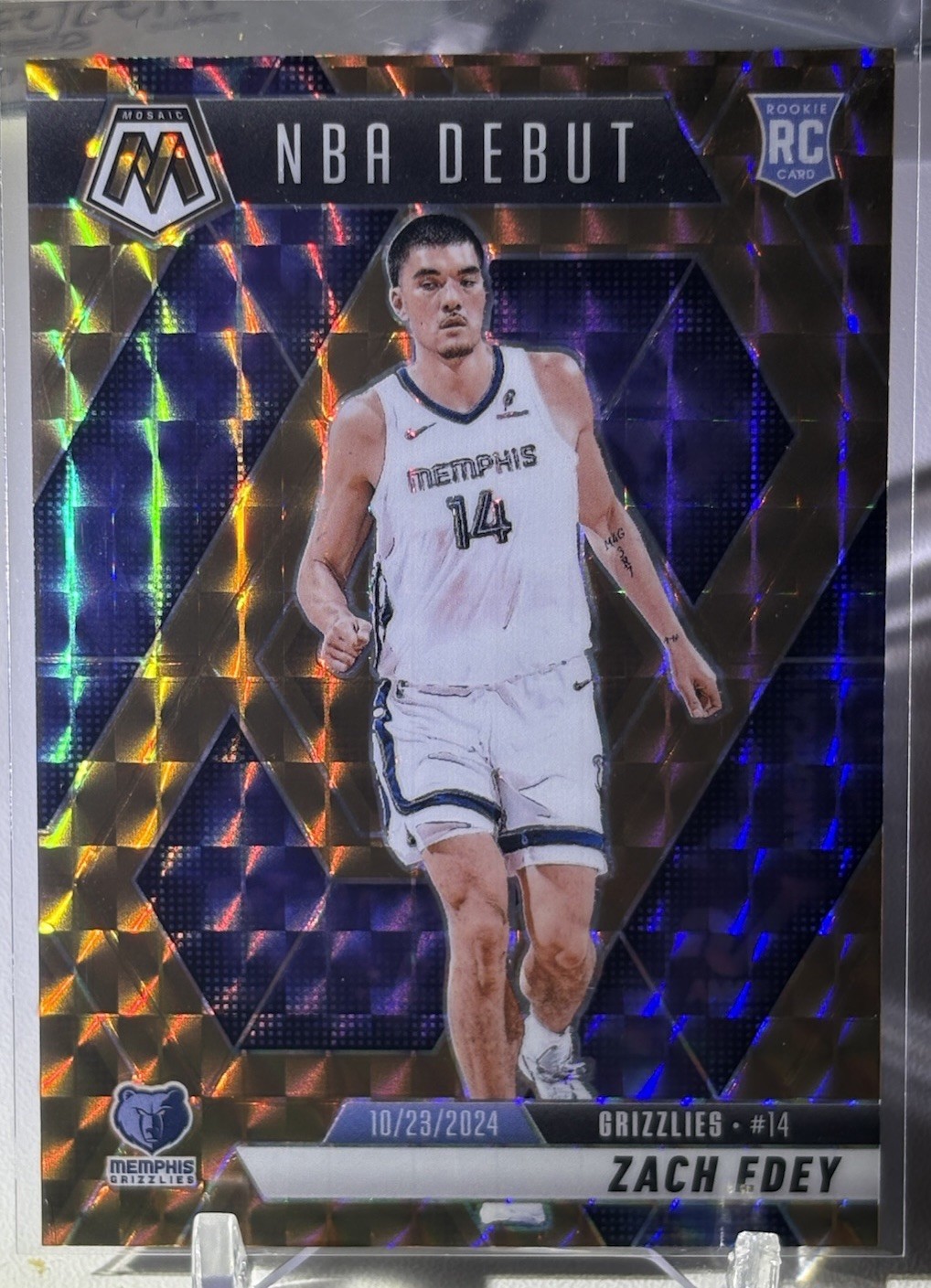 2024-25 Panini Mosaic - NBA Debut Zach Edey #251 Bronze Mosaic Prizm /75 (RC)