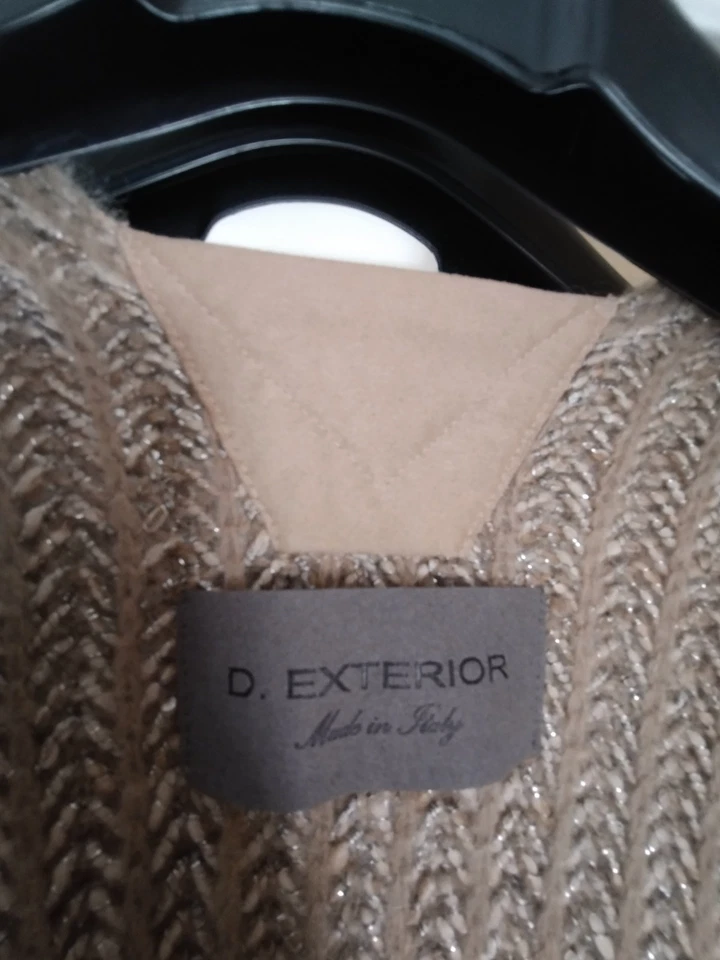 Poncho De Punto De D. Exterior - Imagen 3 de 4