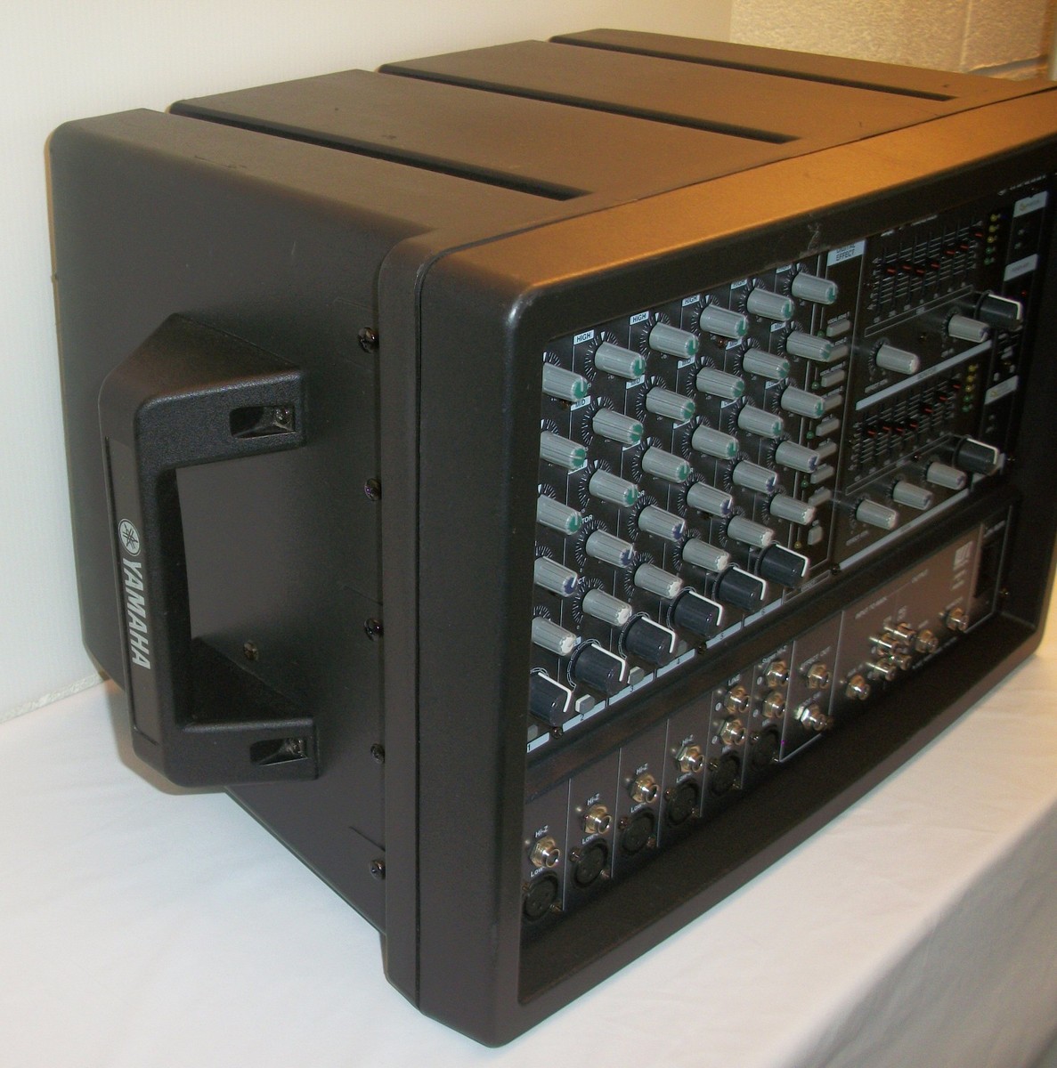 YAMAHA　POWERED MIXER ヤマハ　ミキサー　EMX66M Yamaha EMX66m Powered Mixer | eBay