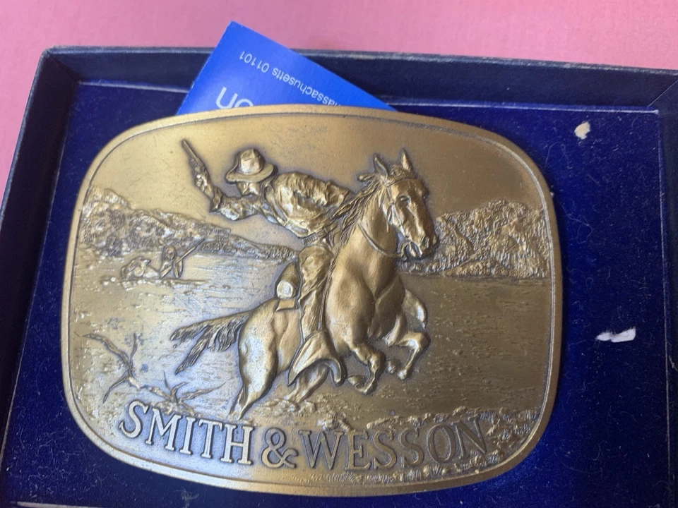 Smith & Wesson Modelo 600 1975 Latón HOSTILE Cinturón Hebilla Jinete de Caballo Foto 2 de 4