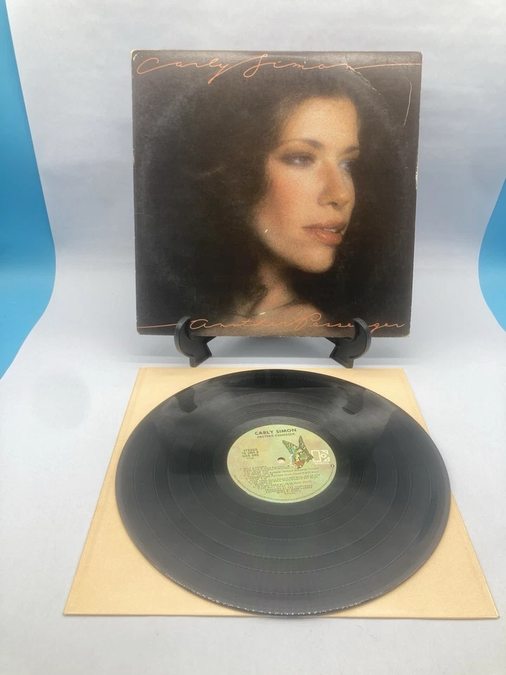 Carly Simon Another Passenger  Vintage Vinyl LP 1976 Elektra Record 7E1064 - Image 3 of 4