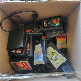 Atari 7800 Black Console Bundle  Controllers + 20 Games And Extras