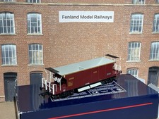 Bachmann 38-132 40 Ton Seacow (ex-Sealion) YGB Hopper Wagon EWS - OO Gauge