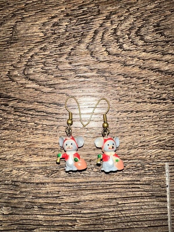 Vintage Christmas Mouse Earrings Santa Holiday Dangle Jewelry