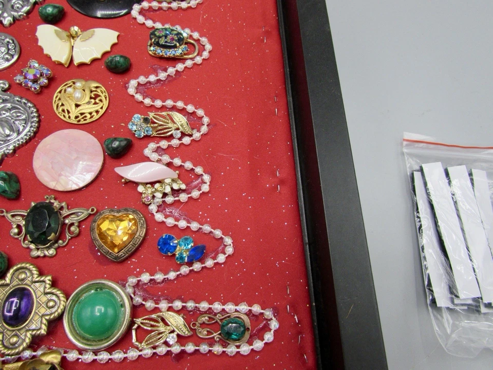 Large Framed VTG Christmas Tree Bling Costume Jewelry Art MCM New Frame 11 x 14" - Image 3 of 4