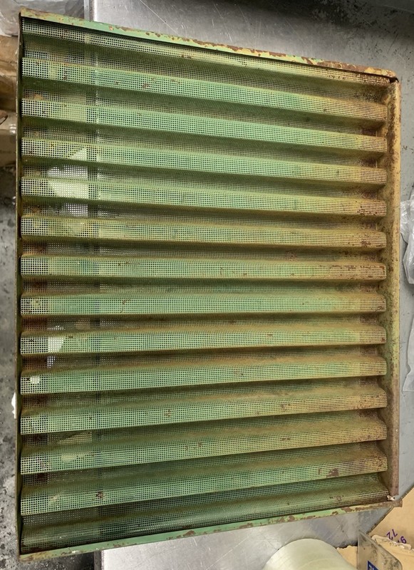 Radiator Grill Side Screen Pair Fits John Deere AR72949 9830 1020 1530 2040 2240