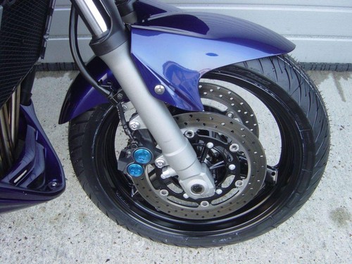2004 04 YAMAHA FZS 1000 FZS1000 FAZER - Picture 4 of 12