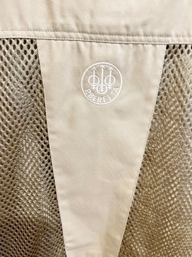 Beretta Fishing Vest Adult L Beige Mesh Pockets Zip Logo Outdoors - EUC - Picture 5 of 8