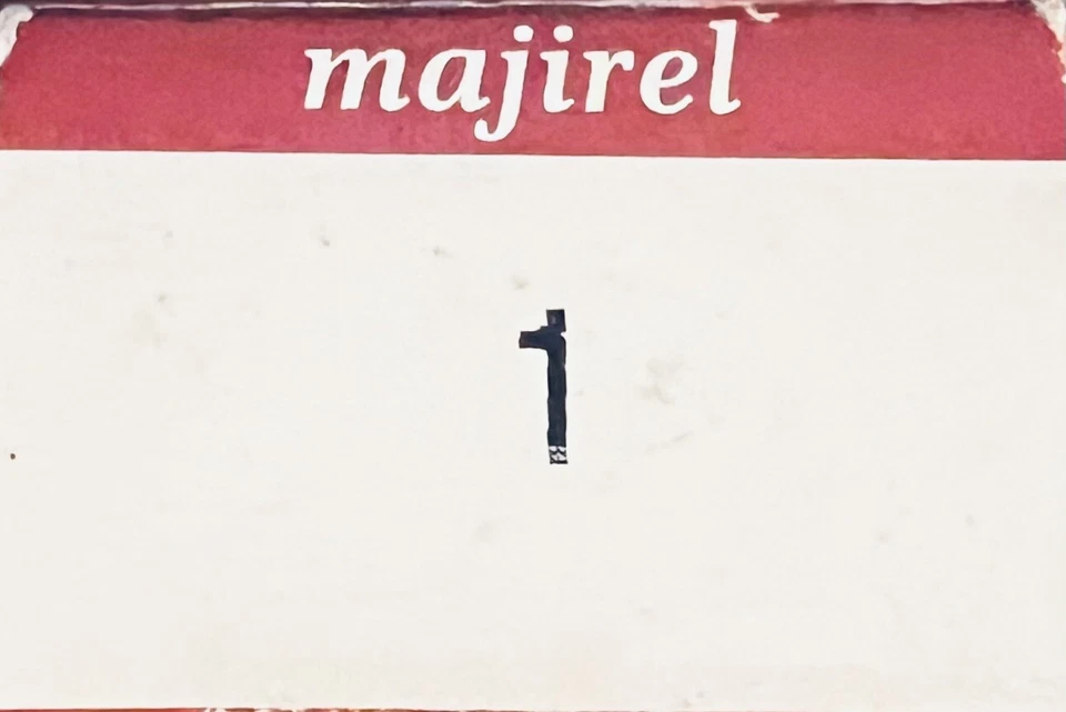 Crema permanente para el cabello L'Oreal Majirel color tinte #1 negro ioneno G InCell Paris Foto 2 de 4