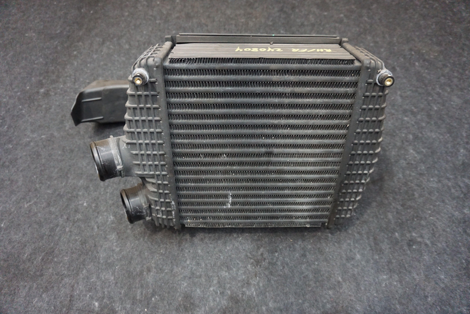 Front Right Radiator Intercooler Assembly 670109552 Maserati Ghibli M157 14-17+