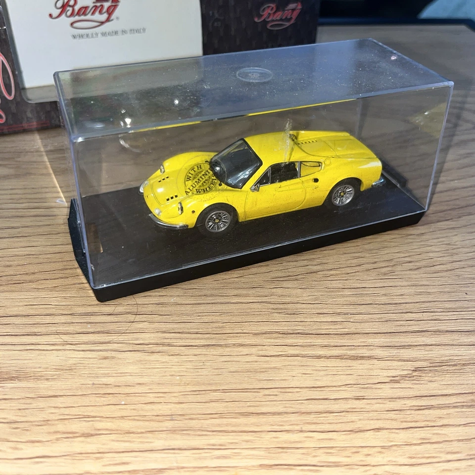 FERRARI DINO 206 STREET 1967 Jaune BANG 7181 1:43 léger défaut sur le capot C7 - Photo 4/4