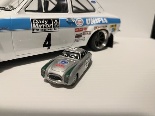 VETRINA COMPATIBILE 1/18 (1:72 MERCEDES BENZ 300SL) NUOVA MOLTO RARA - Foto 3 di 13