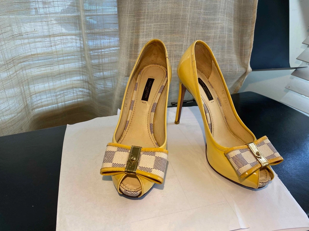 LOUIS VUITTON DAMIER AZUR PATENT LEATHER OPEN TOE PUMPS HEELS SIZE 36 6 LV IVORY