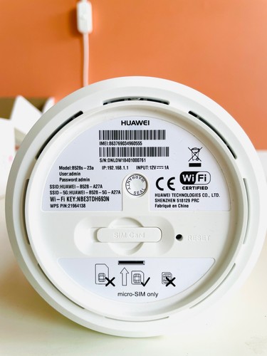 HUAWEI B528S-23A | LTE 4G CAT6 ROUTER UP TO 300 MBIT/S & 64 USERS | LIKE NEW - Photo 8/8
