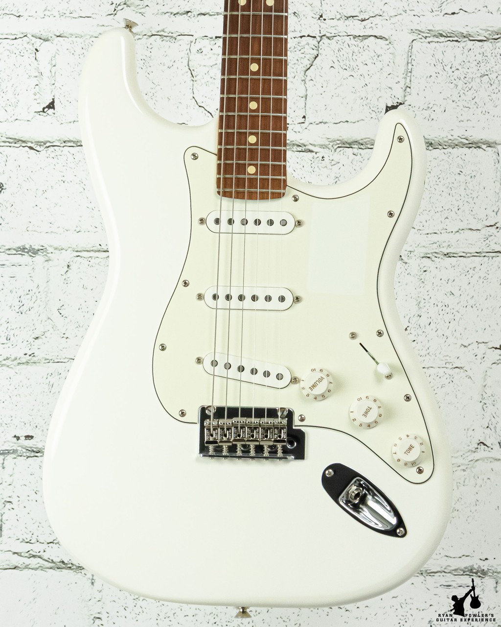 2022 Fender Player Series Stratocaster Olympic White
