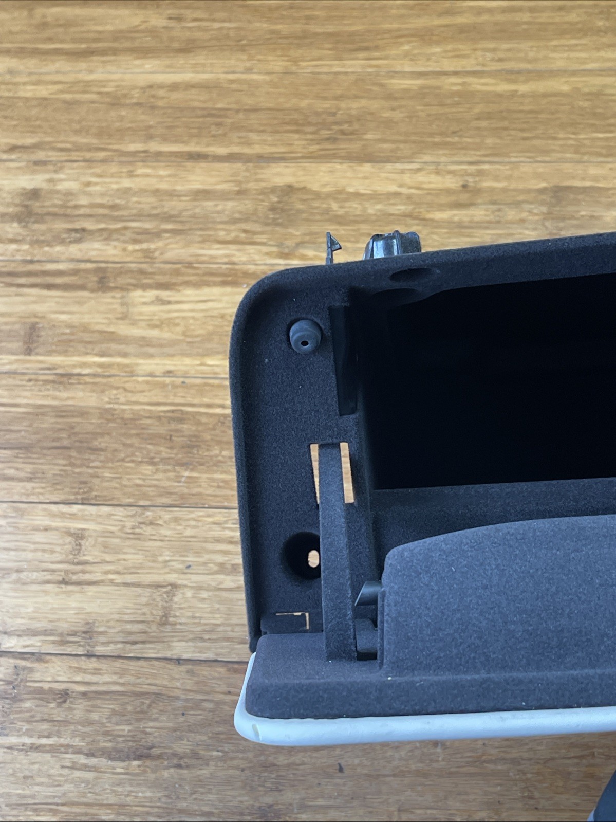 BMW i8 2014-2020 Glove box White