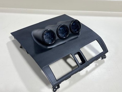 04 07 Mazda 3 Dash Center Air Vent 52mm Triple Gauge Pod Mount - Picture 6 of 8