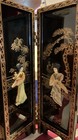 Jade And Black Lacquer Japanese Mini Partition With Hand Carved Geisha — photo 1